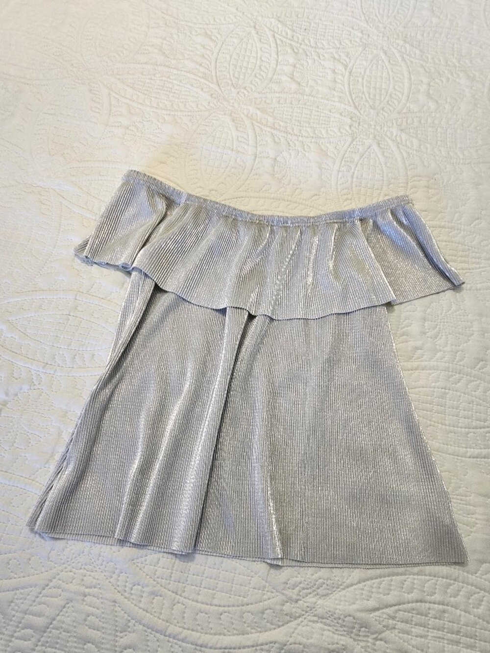 a.n.a shiny silver off-shoulder dressy top, L